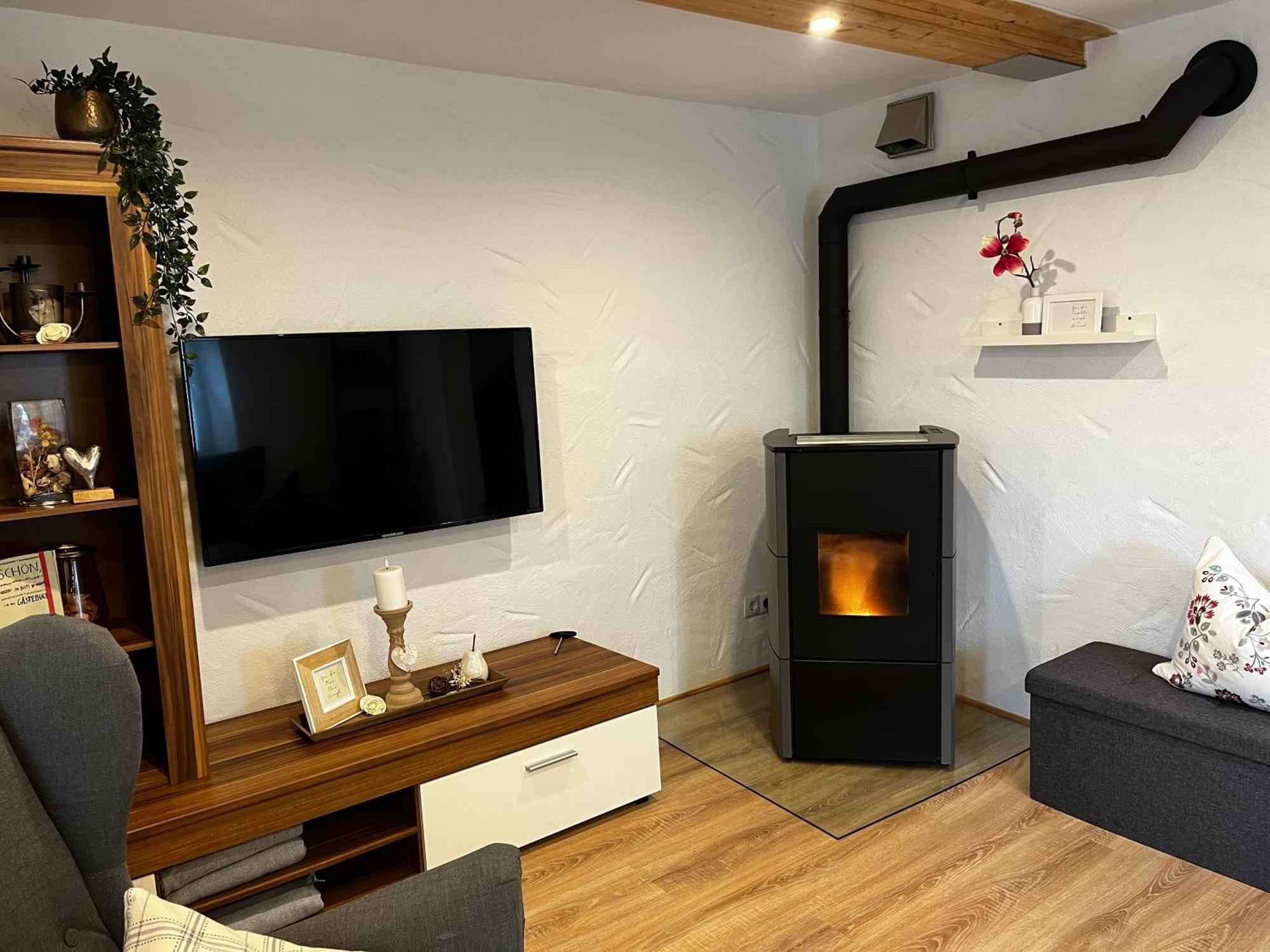 Ferienhaus Goebel'S Gute Stube Wirfus ภายนอก รูปภาพ